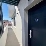Luku Stay Complex By Horizon Homes * Οφρύνιο