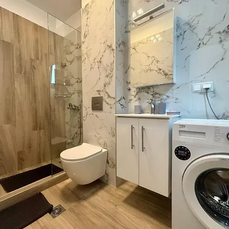 Luku Complex By Horizon Homes *