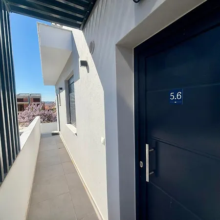 Luku Complex By Horizon Homes * Ofrínion